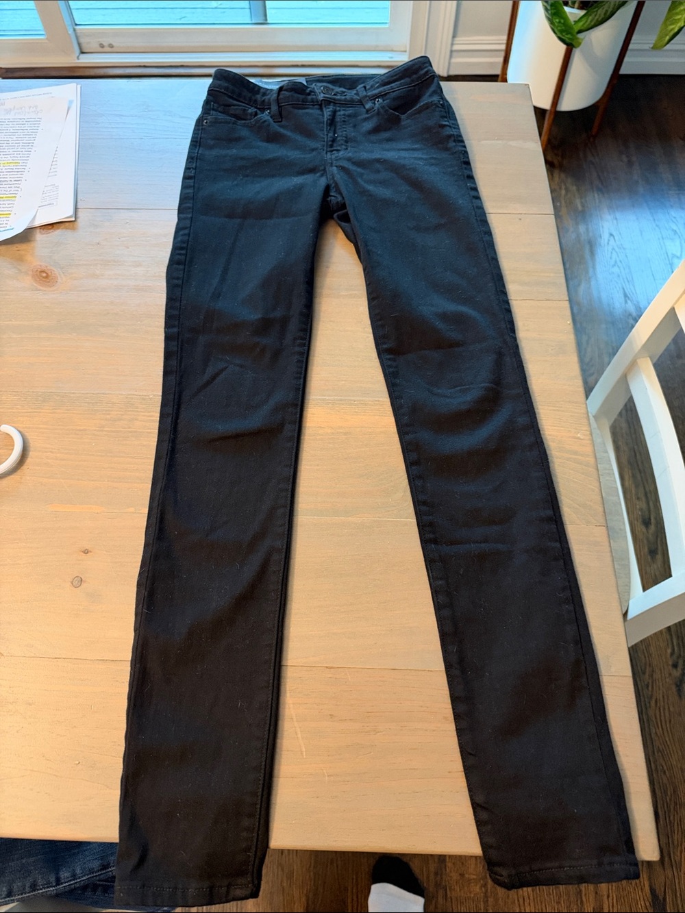Armani Exchange Women’s Black Skinny Jeans